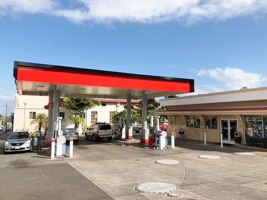 Uptown Kitchen & Food Mart